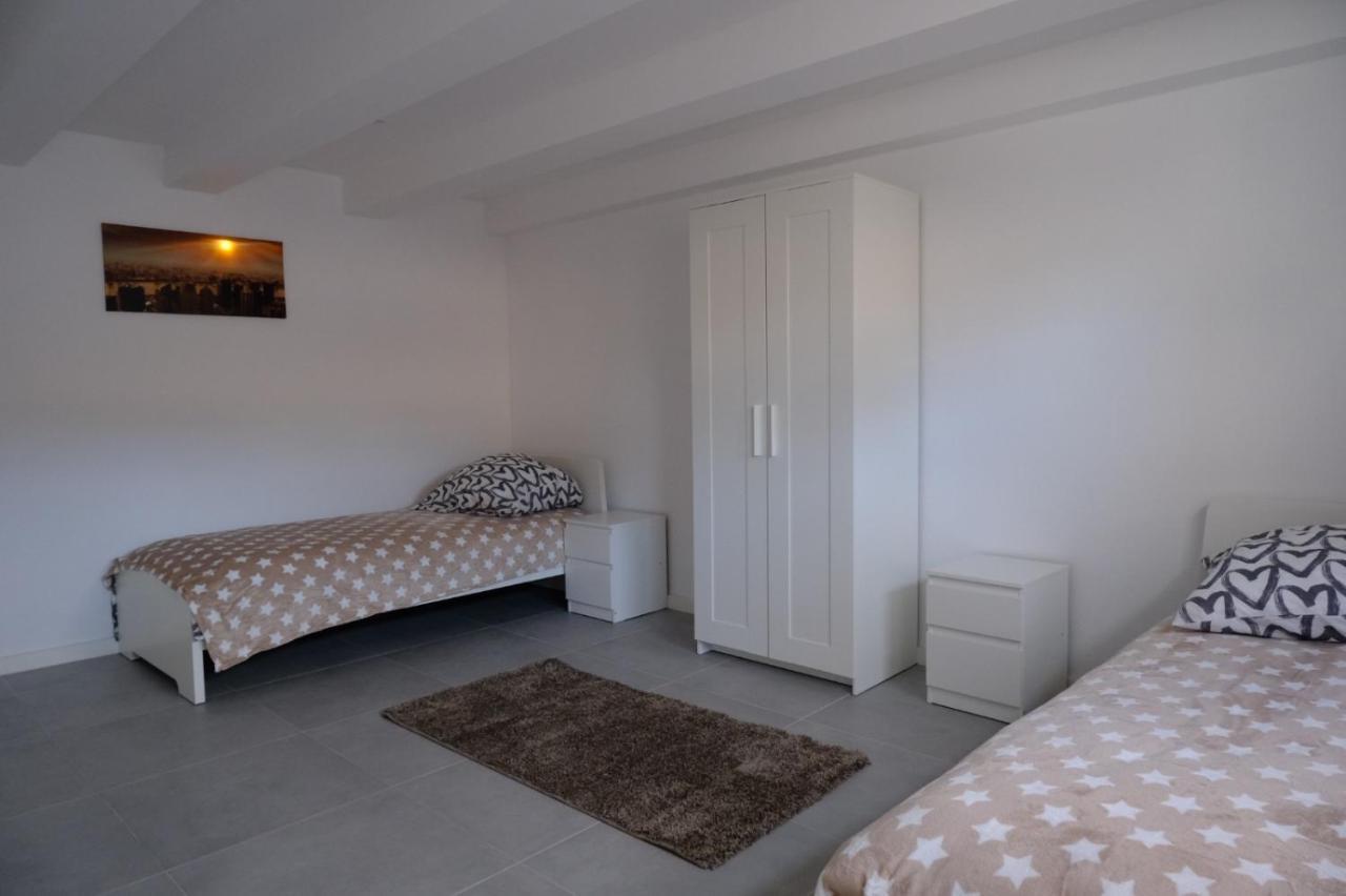2 Zimmer Monteurswohnung Mit Kuche Und Bad Osnabrück Exterior foto